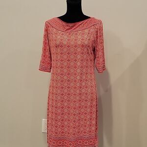 Max Studio ,no need iron,size 8-10